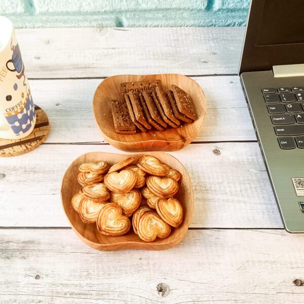 Wooden Serving Plate Set of 2 Apple